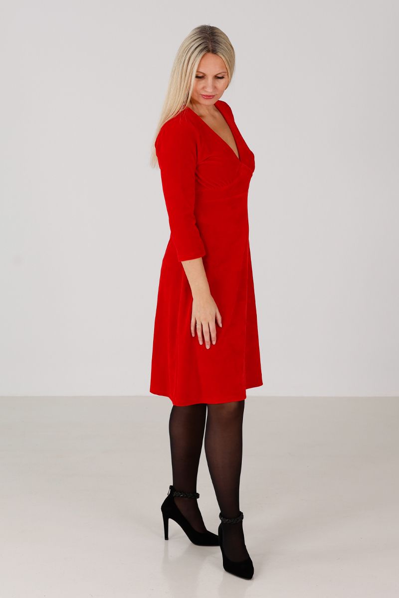 Hildur rød velurkjole